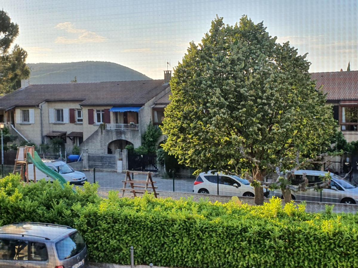 EspelucheLe Petit Provencal公寓 外观 照片