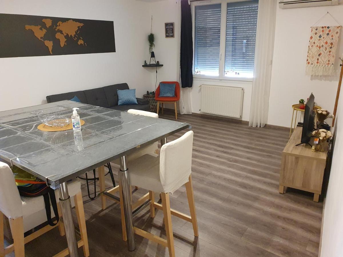 EspelucheLe Petit Provencal公寓 外观 照片